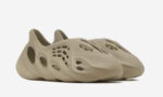 Yeezy Foam- RNNR Stone Salt - Image 2