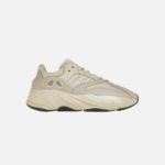 Yeezy Boost 700- Analog
